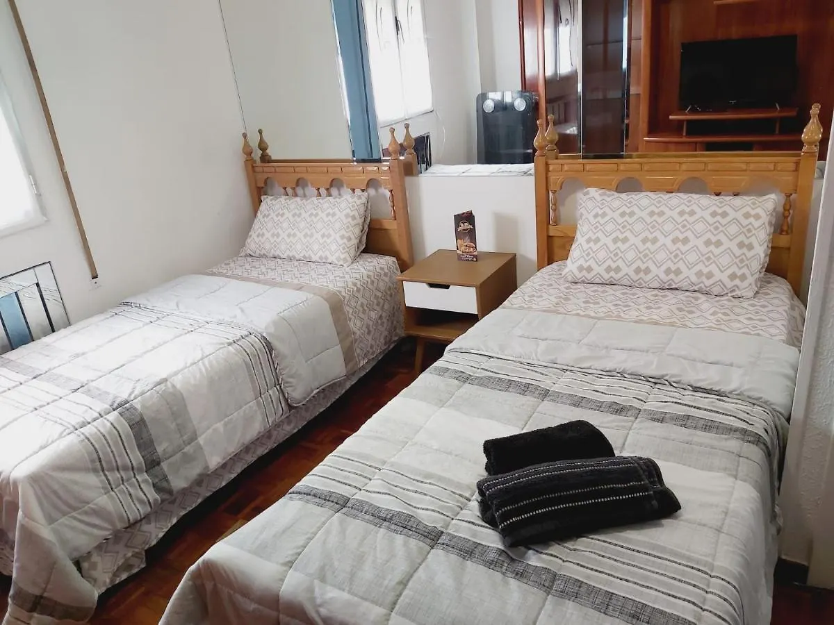 Bernie'S Roomss Vitoria-Gasteiz 0*,  Spain